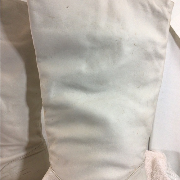 Woman’s Sz 10M Cream Color Boots Made In Brazil - Picture 4 of 12